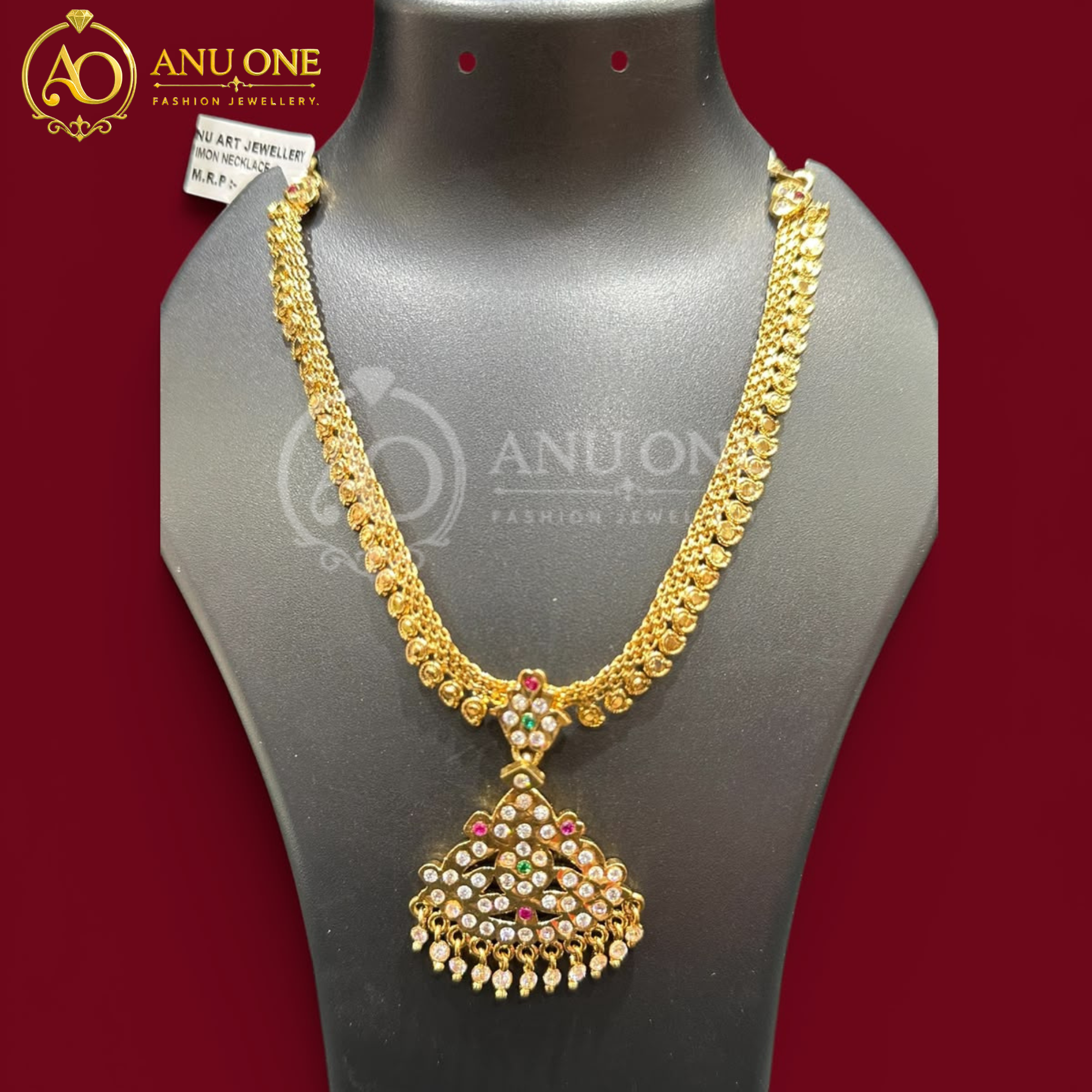 Imon 5 Addiga (necklace)