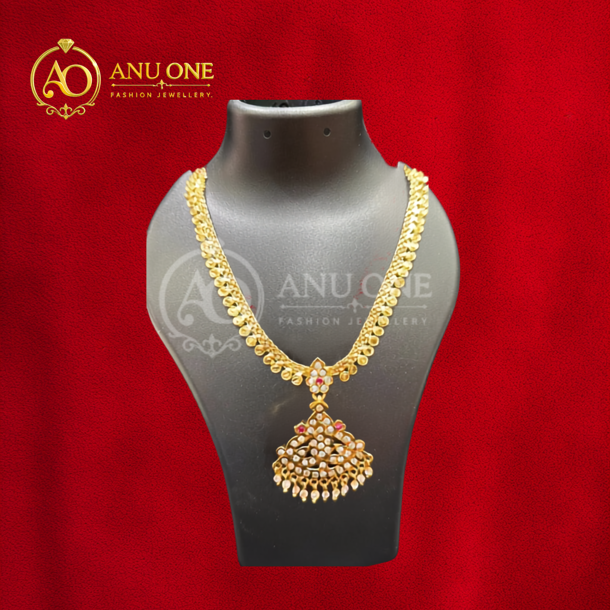 Imon 4 Addiga (necklace)