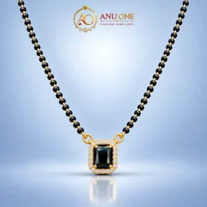 Black Beads Short